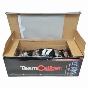 NIB *NASCAR Matt Kenseth Signed #17 Smirnoff Ice Ford Taurus 2004 Die-Cast 1:24